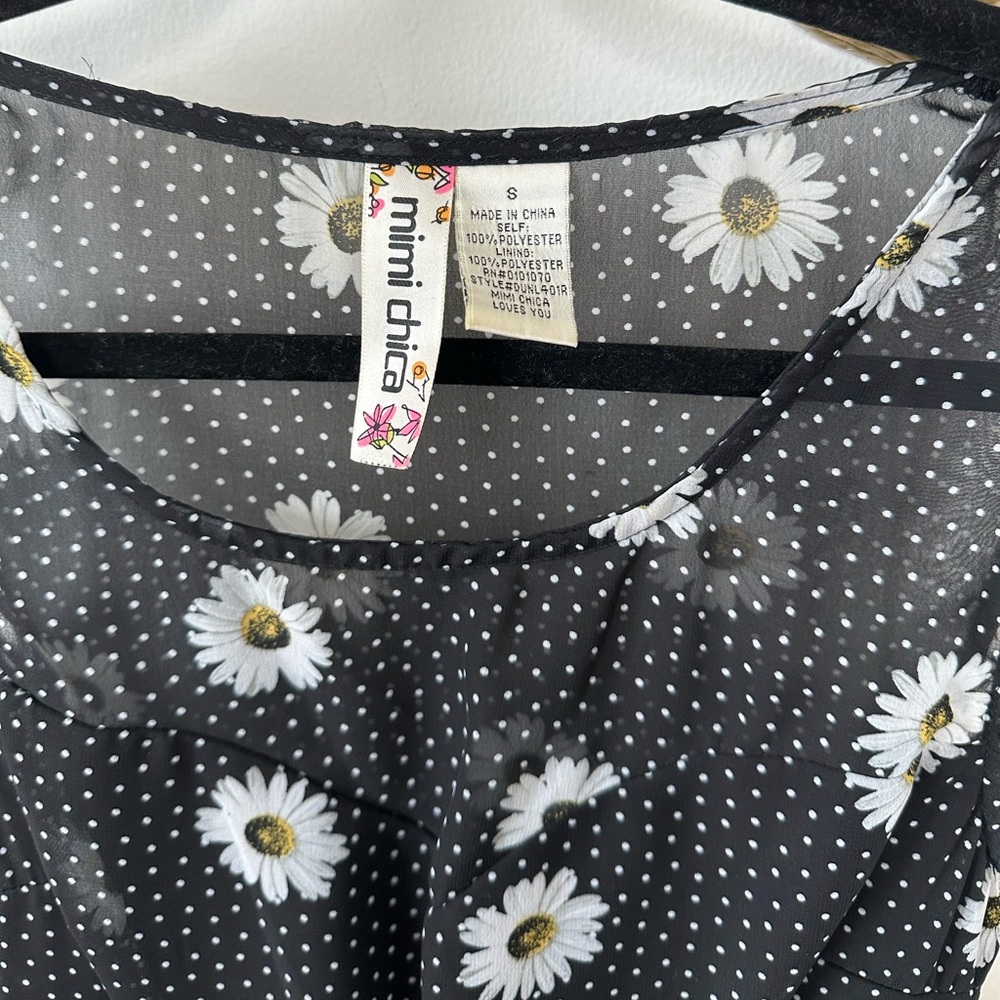 Two Fun Spring Dresses for $25 - Picture 5 of 8